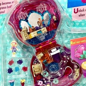 Vintage Bluebird Polly Pocket Sweet Roses BRAND NEW IN BOX 1996 Sparkle Surprise